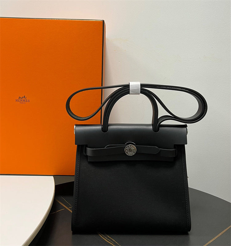 PHA - HMS Bags - 421