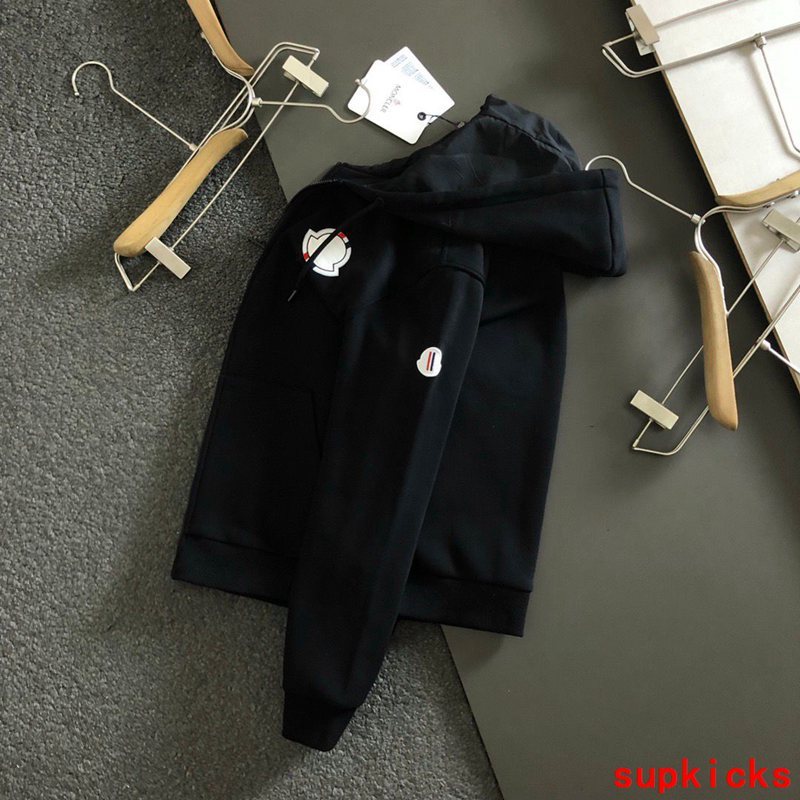 Moncler Luxury Cloth