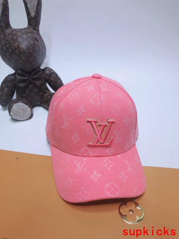 Louis Vuitton Luxury Cap