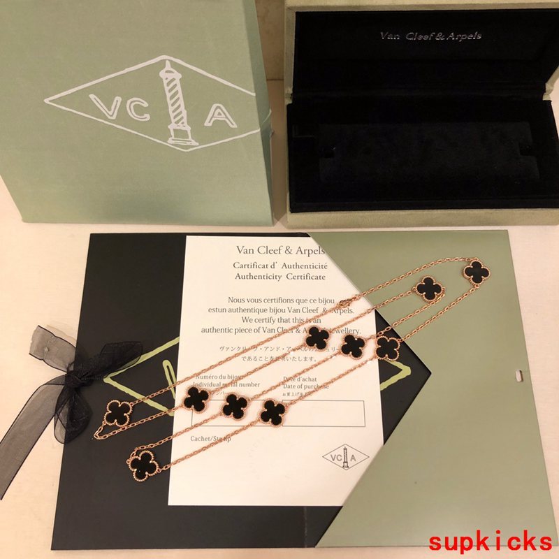 Van Cleef & Arples Jewelry