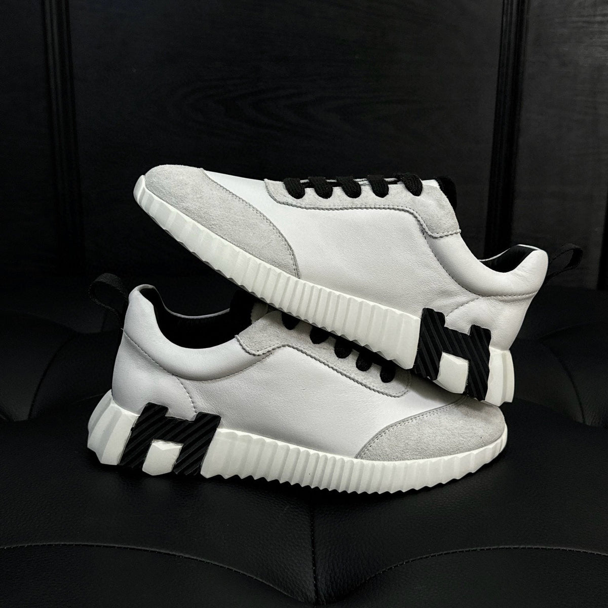 HERM BOUNCING SNEAKERS