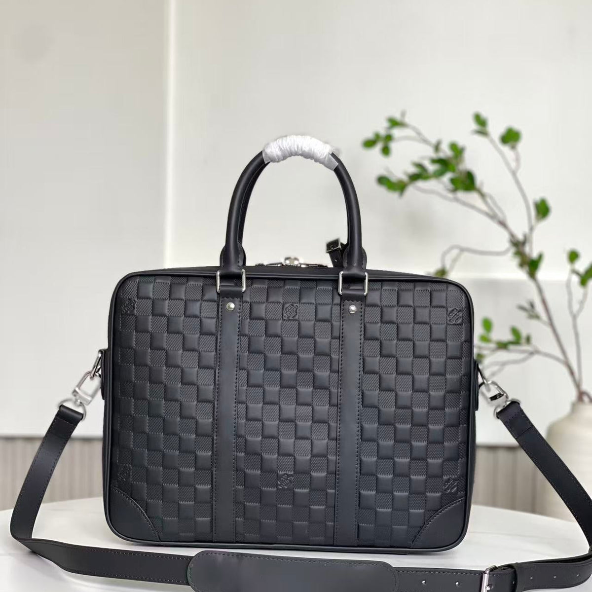 LOU PORTE-DOCUMENTS VOYAGE PM BAG