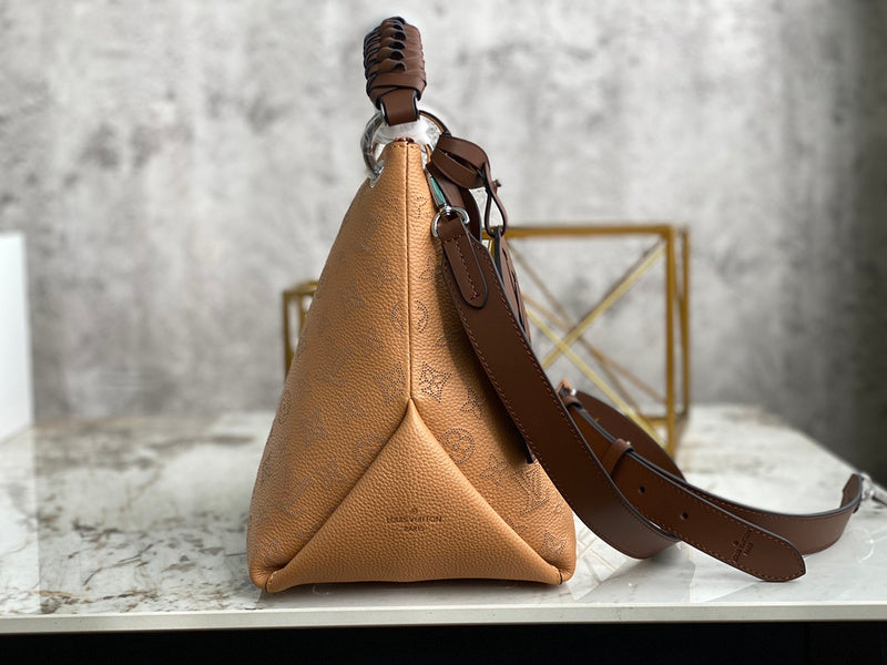 I W Fashion Lu-Vi bags - 17278