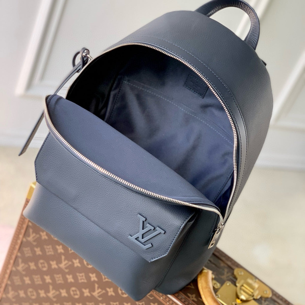 LOU AEROGRAM BACKPACK