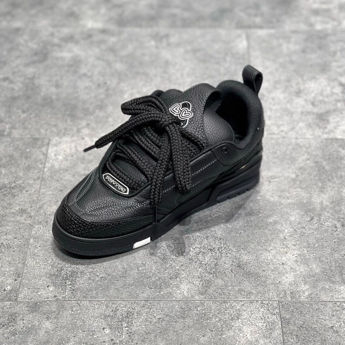 LOU TRAINERS