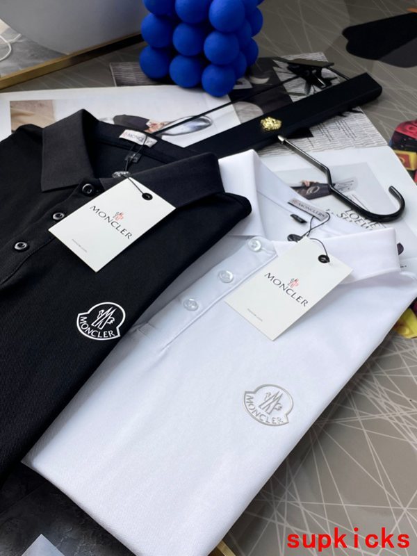 Moncler Luxury Cloth