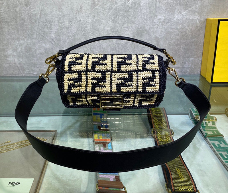 ENT - ENTI Bags - 096