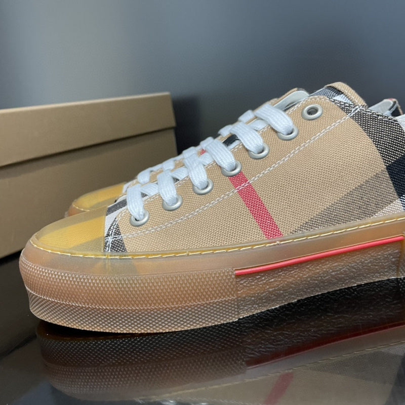 Burberry Luxury Shoes