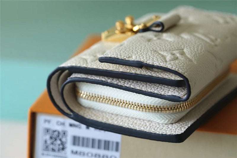I W Fashion Lu-Vi bags - 8696