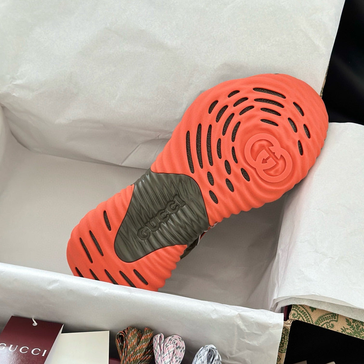 GG RIPPLE TRAINERS