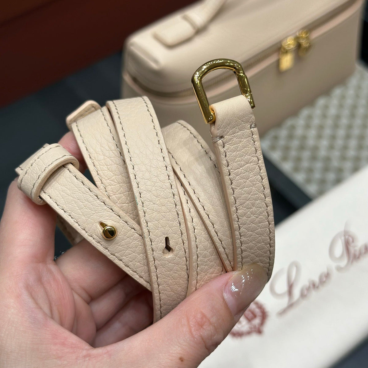 LORO P EXTRA POCKET L19 BAG