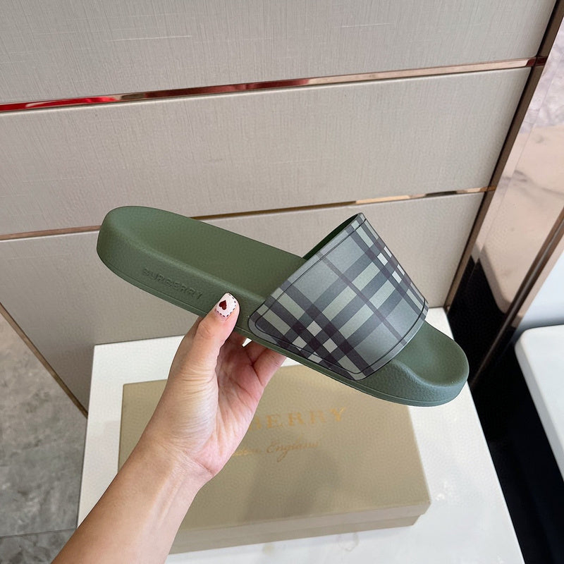 Burberry Luxury Shoes