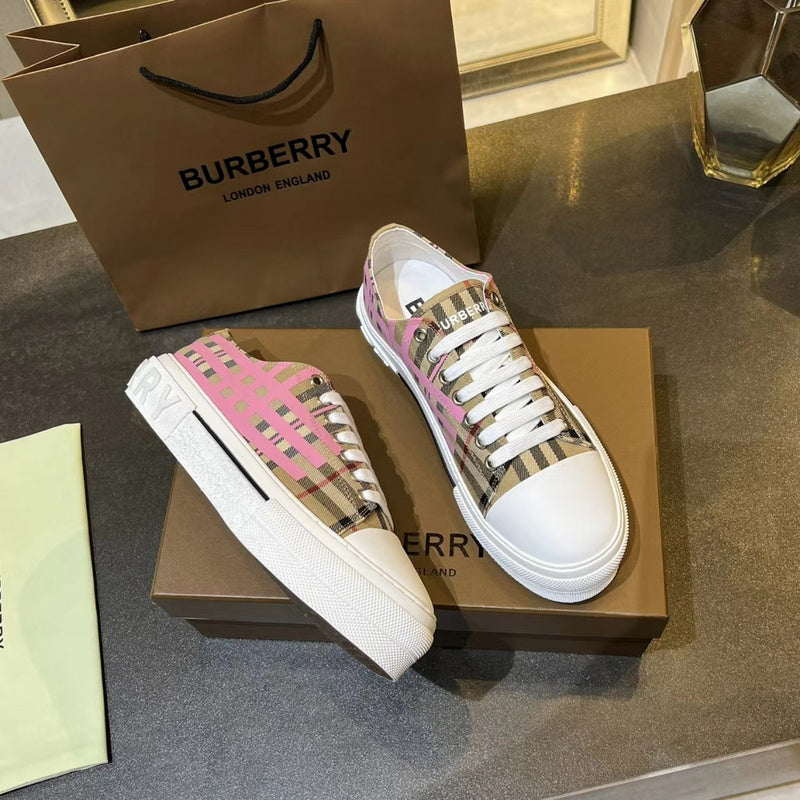 Burberry Luxury Shoes