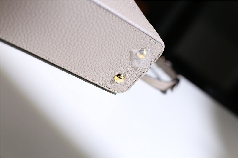 I W Fashion Lu-Vi bags - 8367