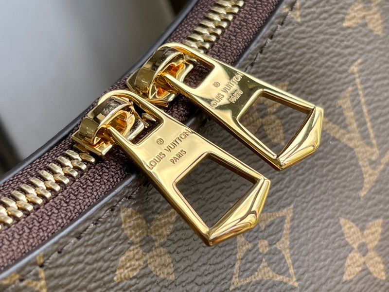 I W Fashion Lu-Vi bags - 17504