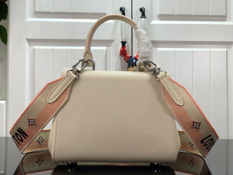 I W Fashion Lu-Vi bags - 16996
