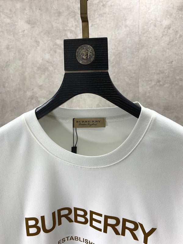 Burberry Luxury Clothes