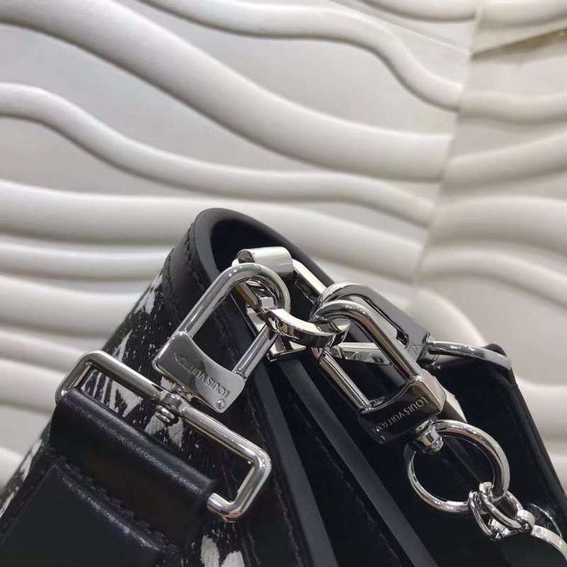 LOV2 Bags - Luxurious Bags  521