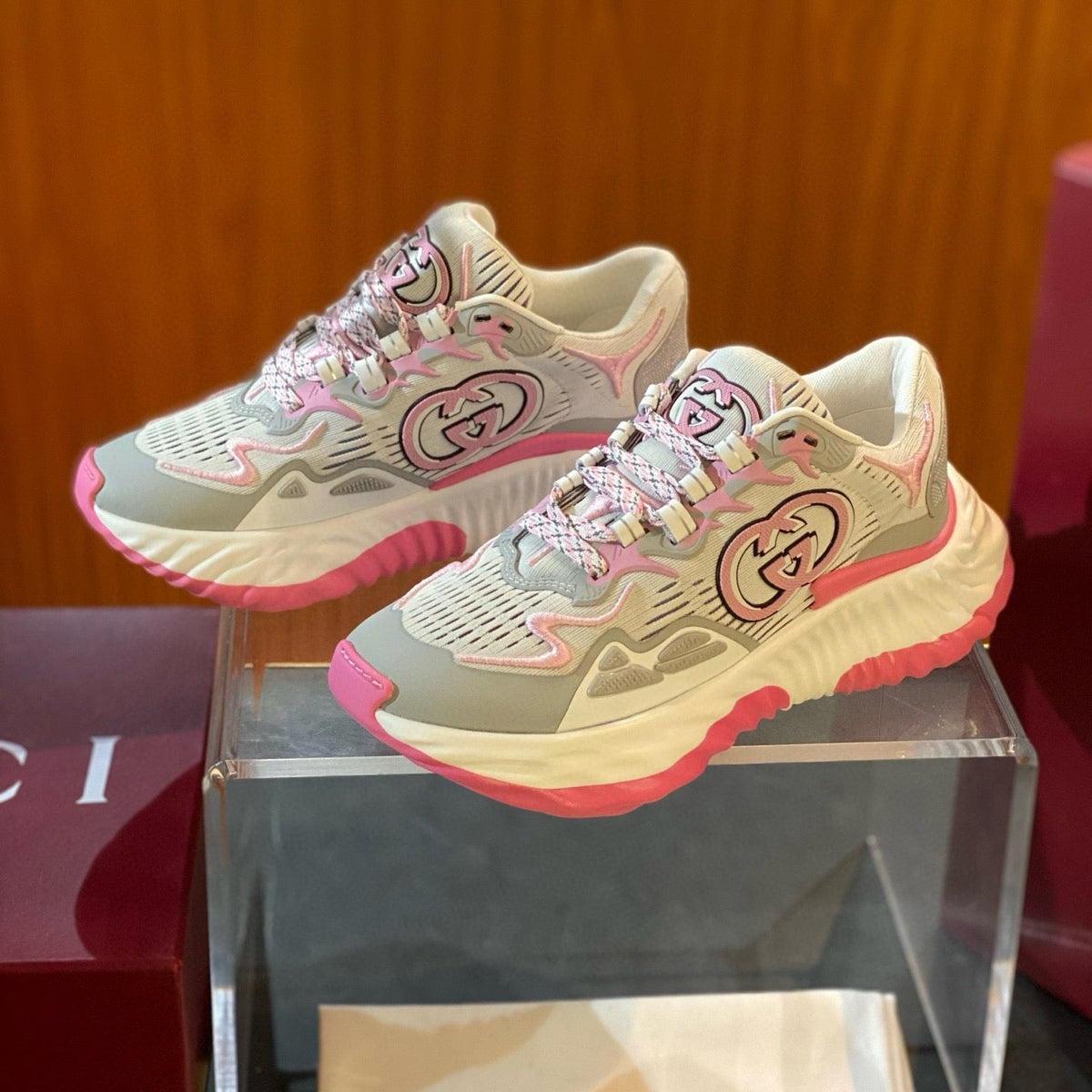 GG RIPPLE SNEAKERS