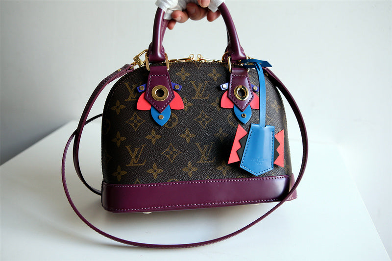 I W Fashion Lu-Vi bags - 8287