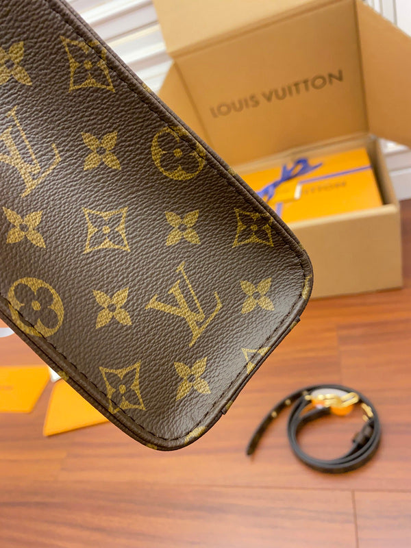 I W Fashion Lu-Vi bags - 17236