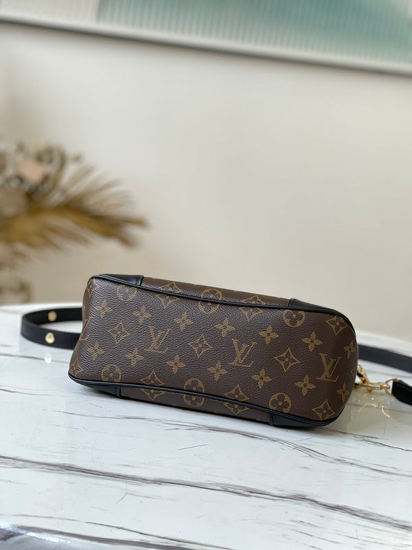 I W Fashion Lu-Vi bags - 17503