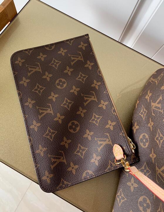 Mila's Edit - LOV Bags - 2522