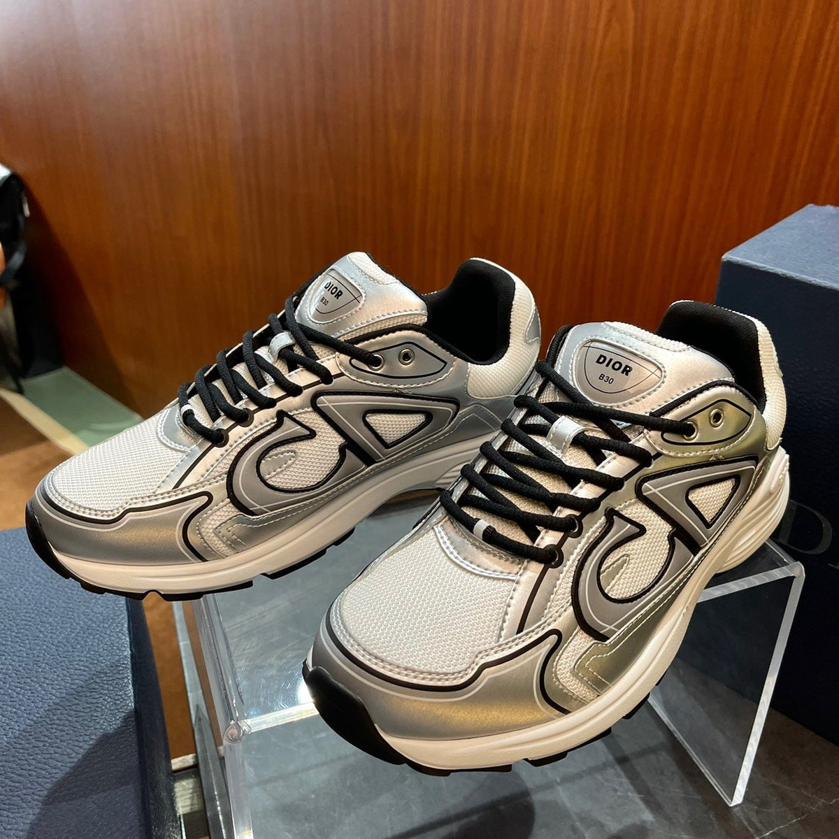CD B30 SNEAKER