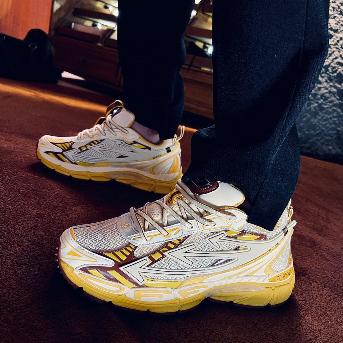 OFF W x VIRGIL ABLOH TRAINERS
