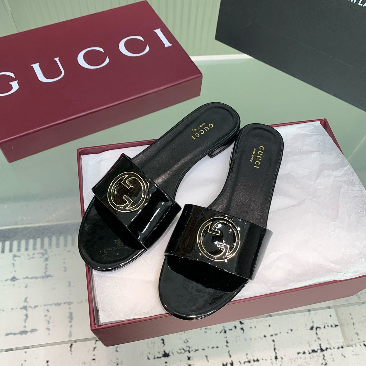 GG SANDALS