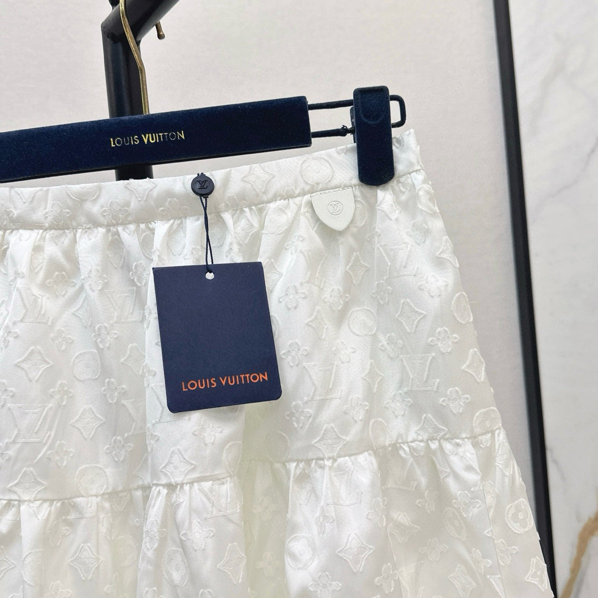 LOU SKIRT