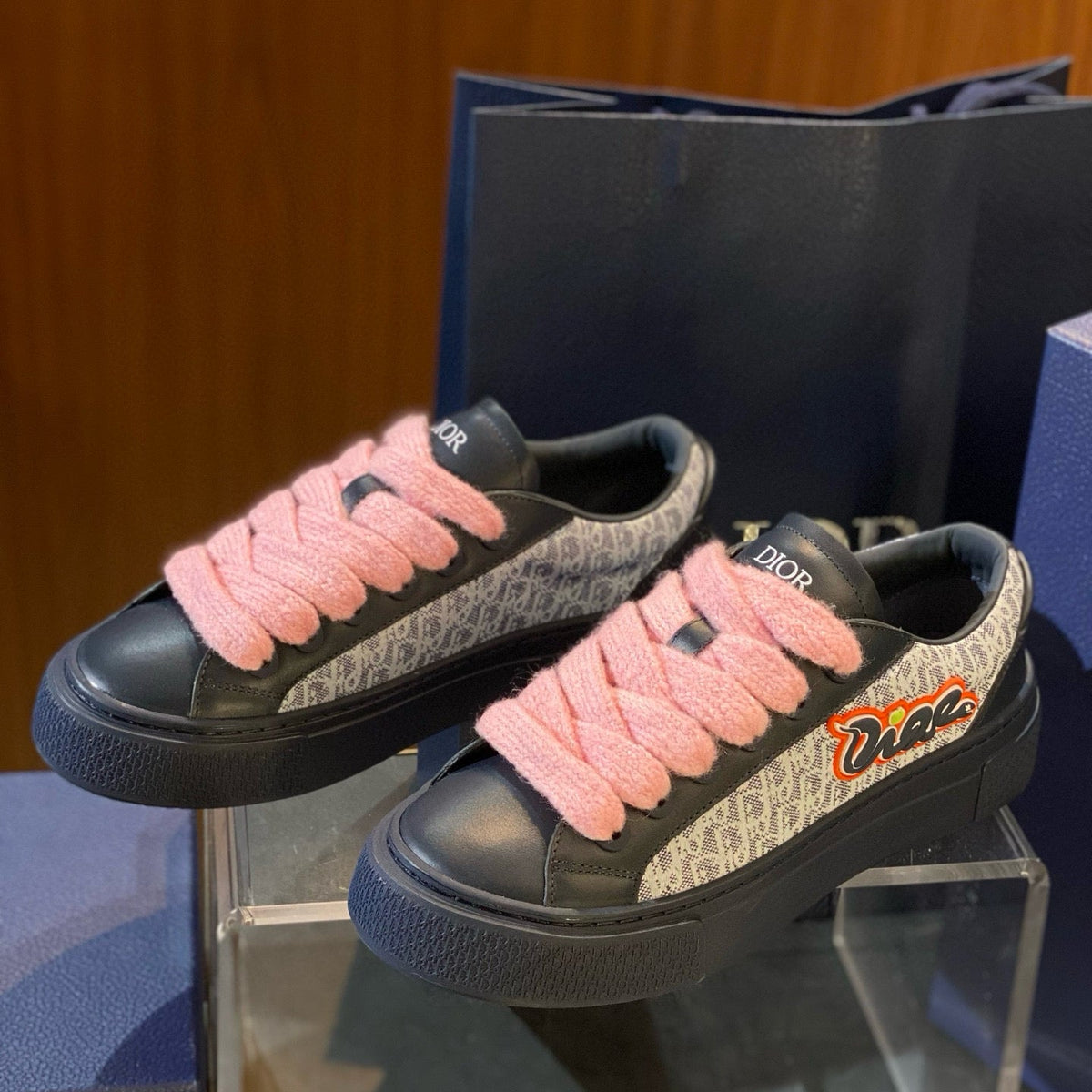 CD B33 SNEAKER