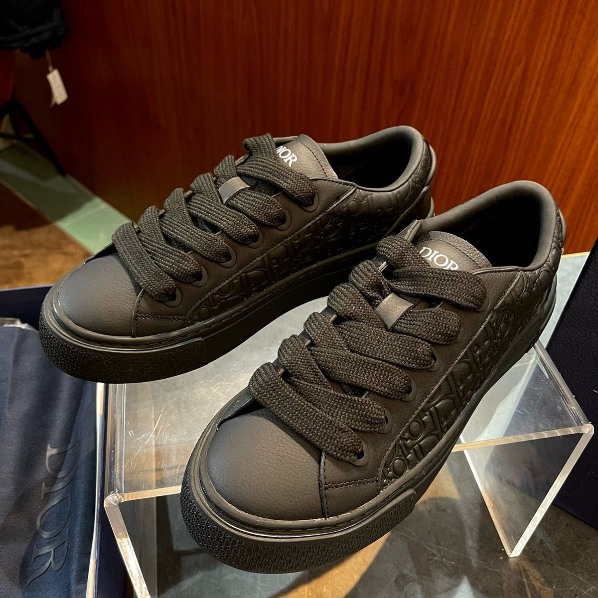 CD B33 SNEAKER