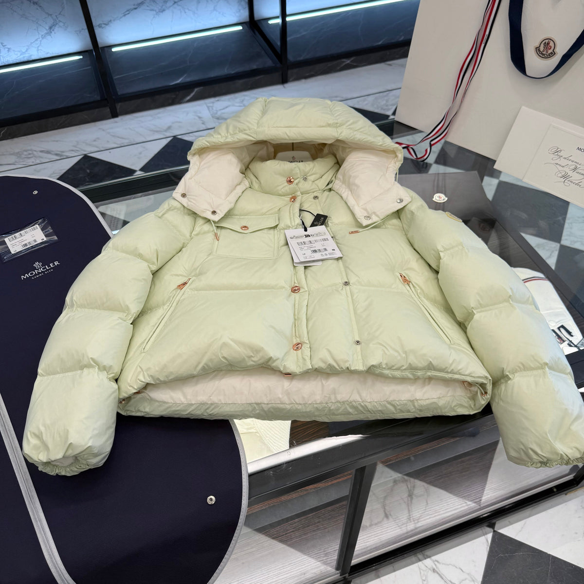 MONC EREA JACKET