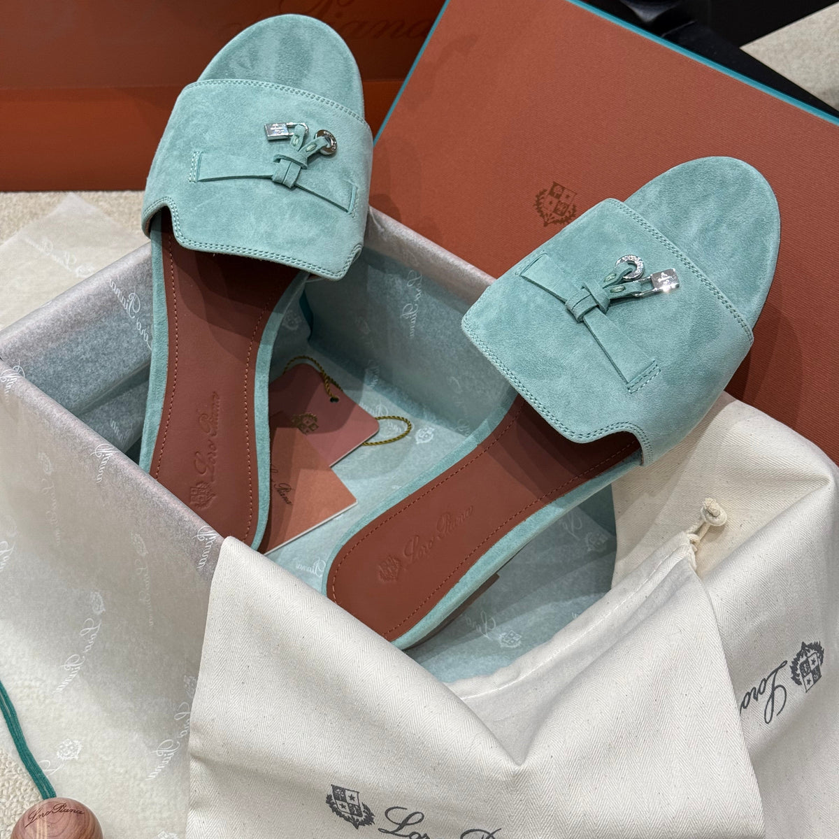 LORO P SUMMER CHARM SLIPPER
