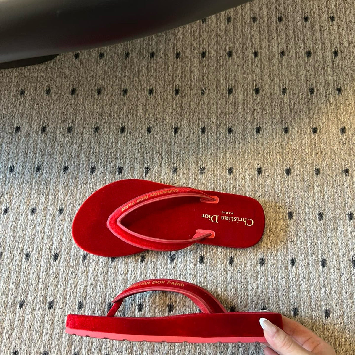 CD THONG SANDAL