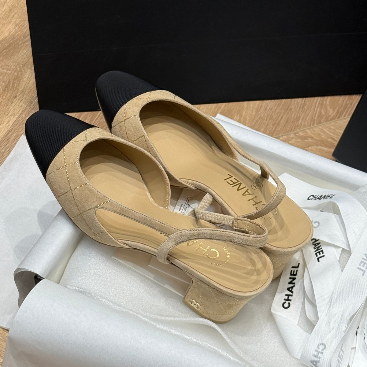 CC SLINGBACK PUMPS