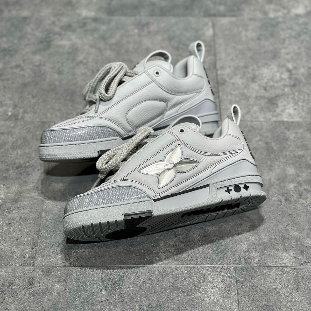 LOU TRAINERS