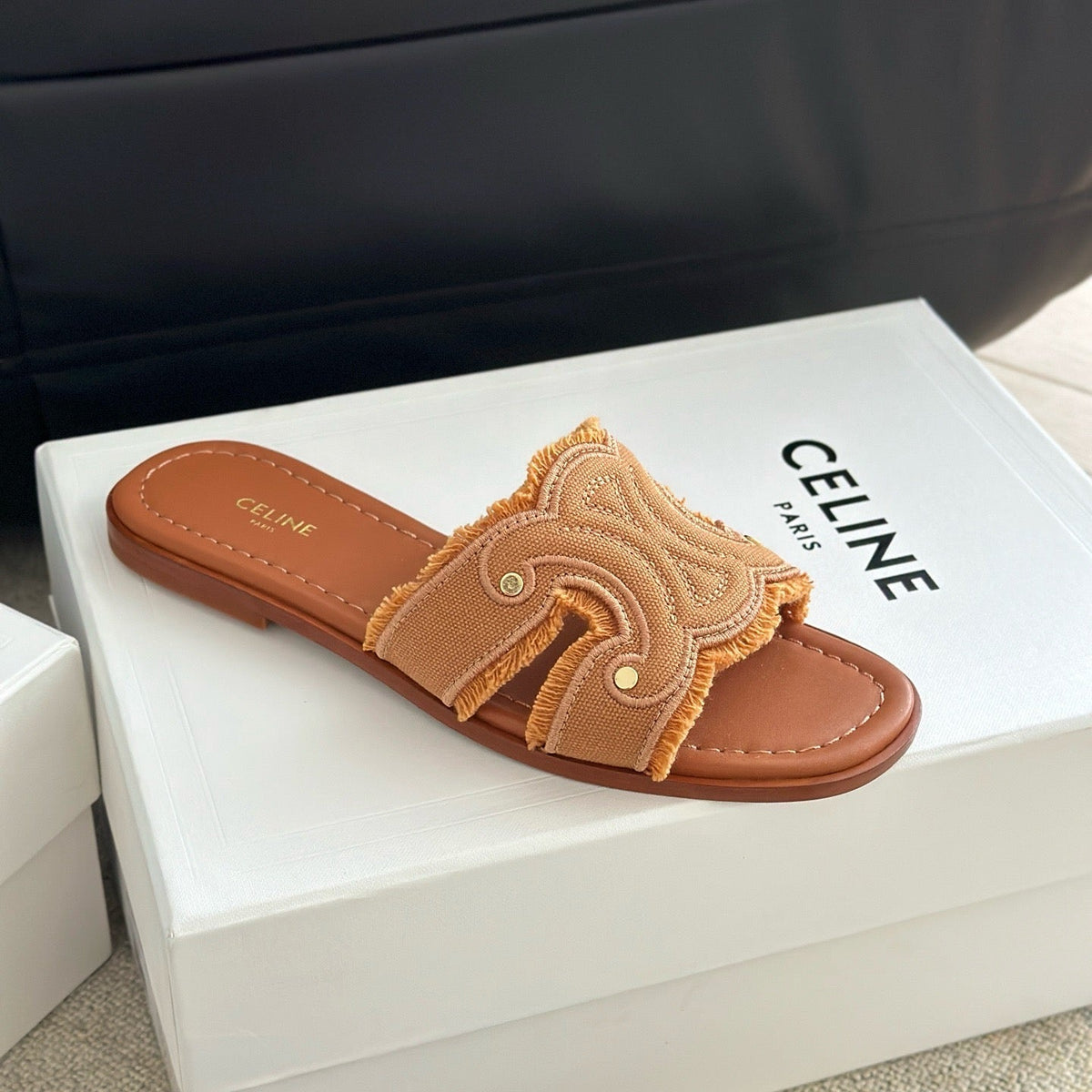 CEL SANDALS