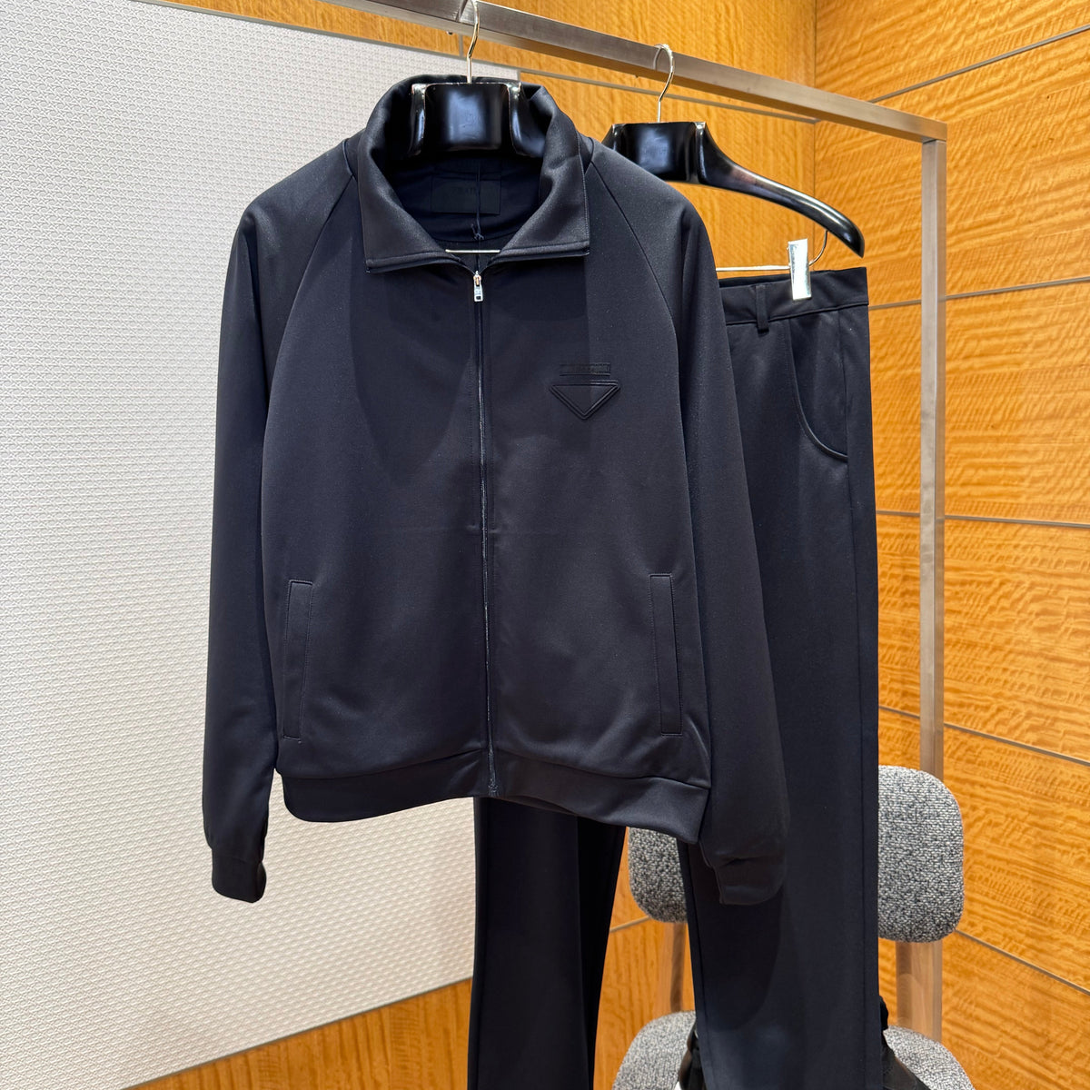 PD TRACKSUIT