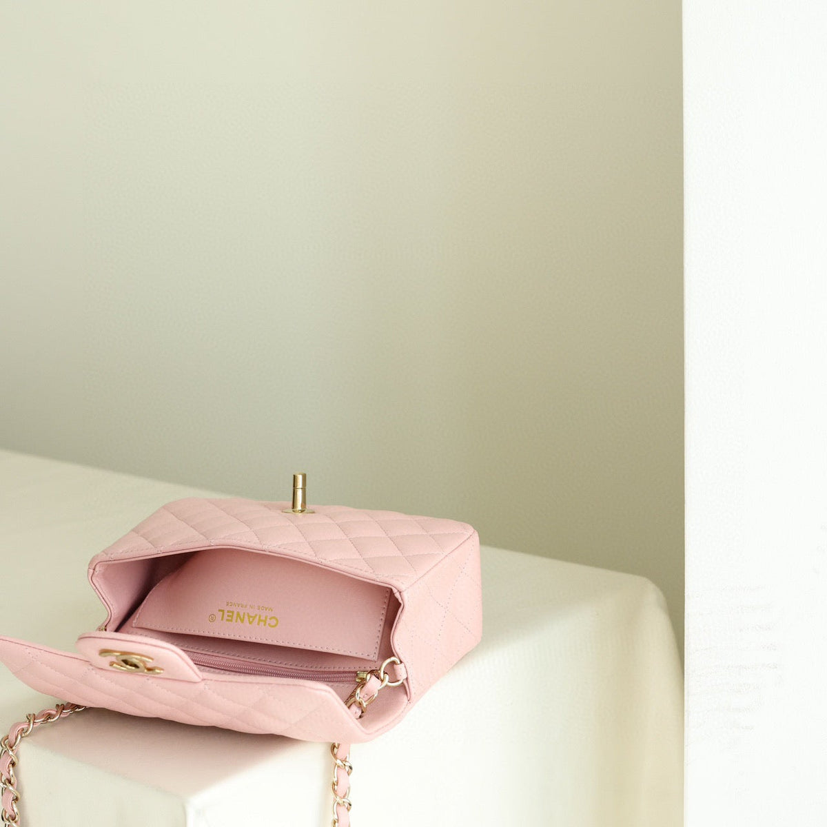 CC CLASSIC FLAP MINI BAG