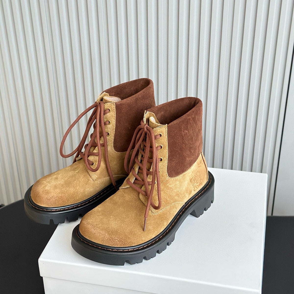 LOEW BOOTS