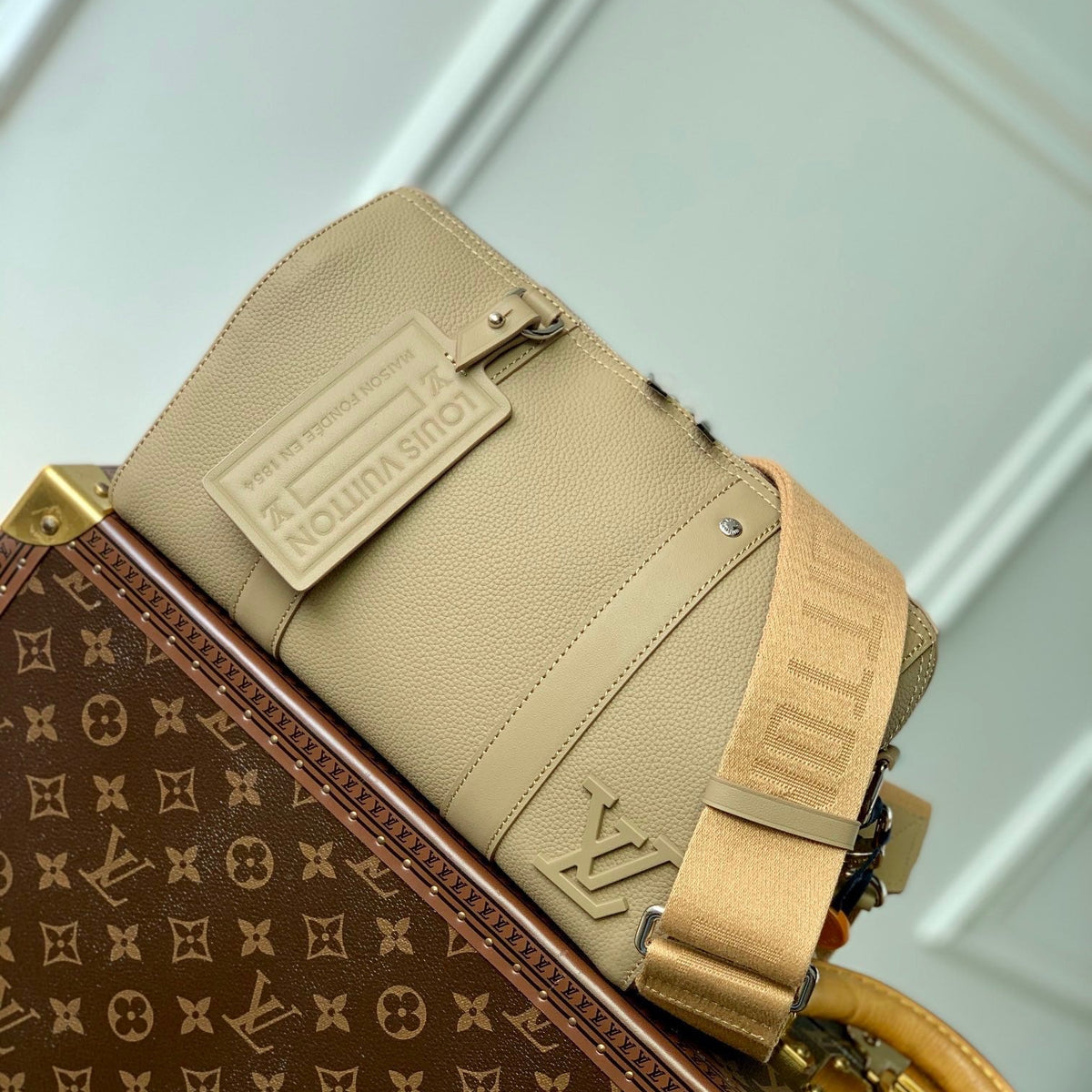 LOU CITY KEEPALL BAG