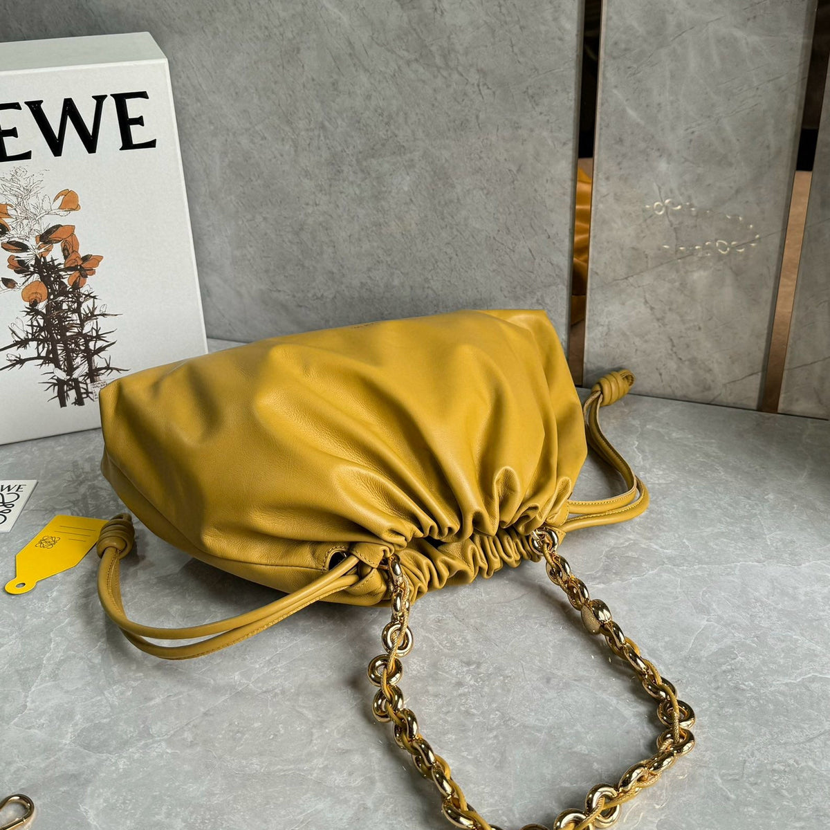 LOEW LARGE FLAMENCO BAG