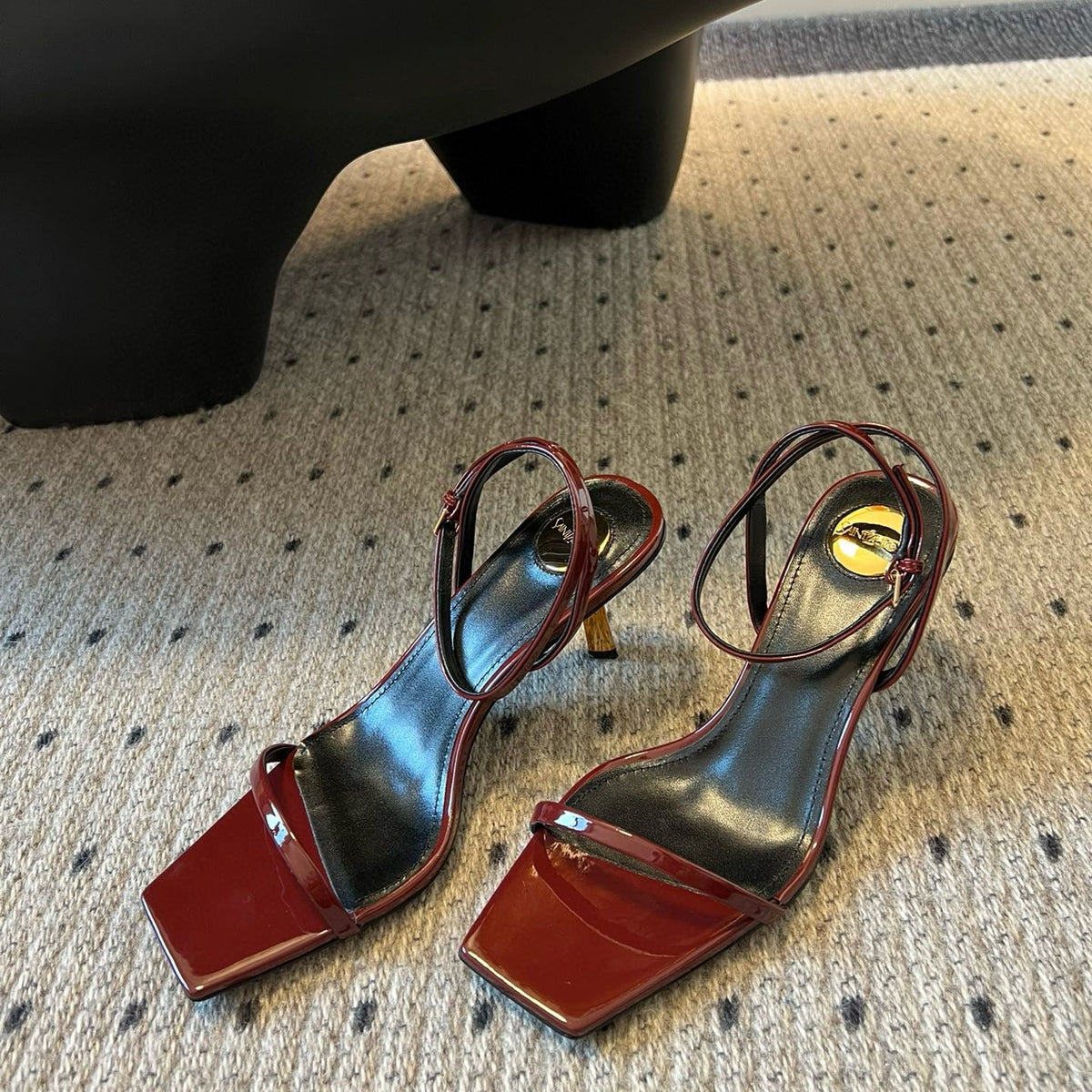 SL HEELS