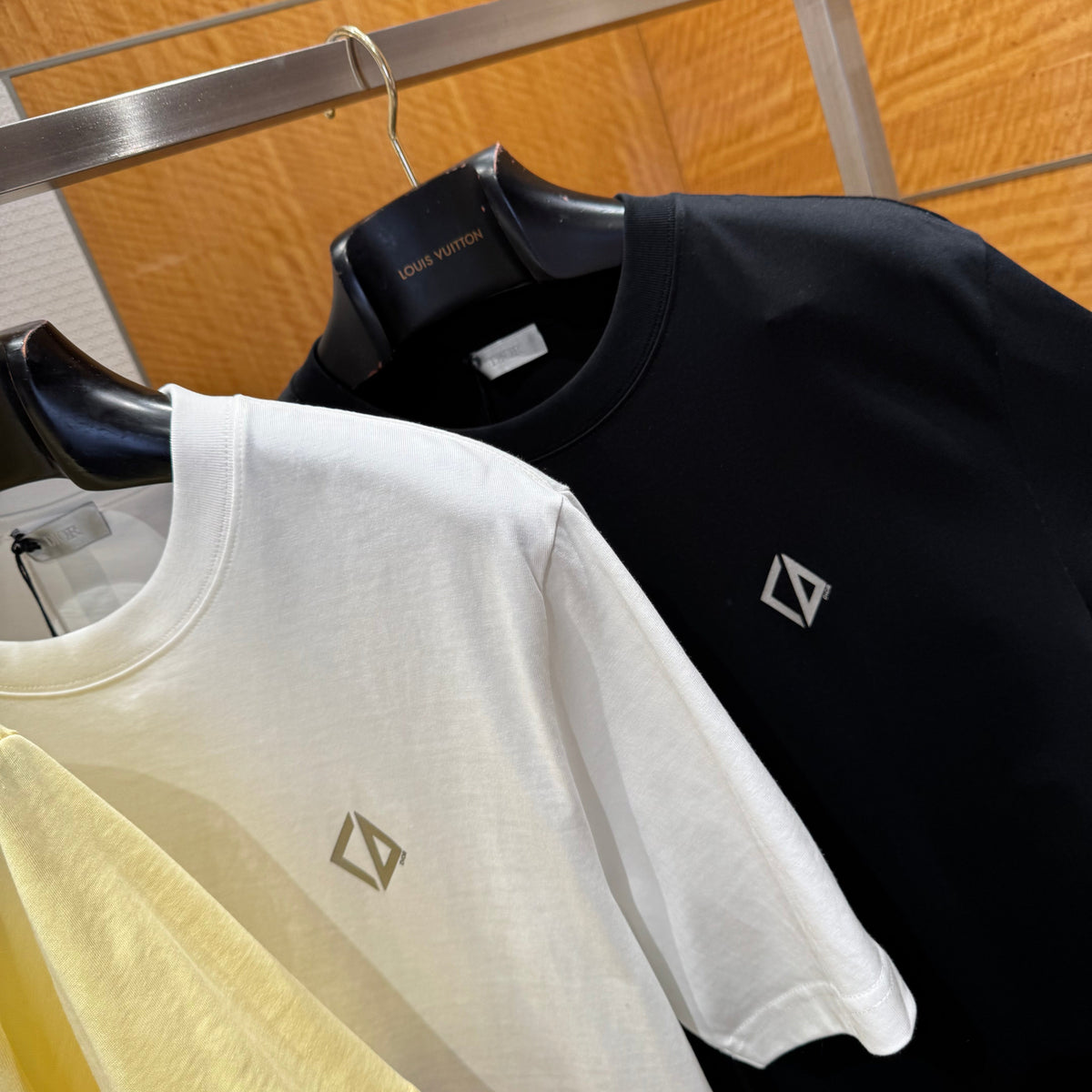 CD T-SHIRT