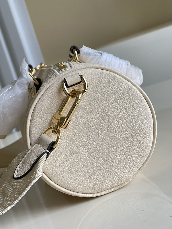 I W Fashion Lu-Vi bags - 17203