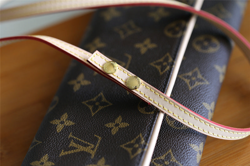 I W Fashion Lu-Vi bags - 9058