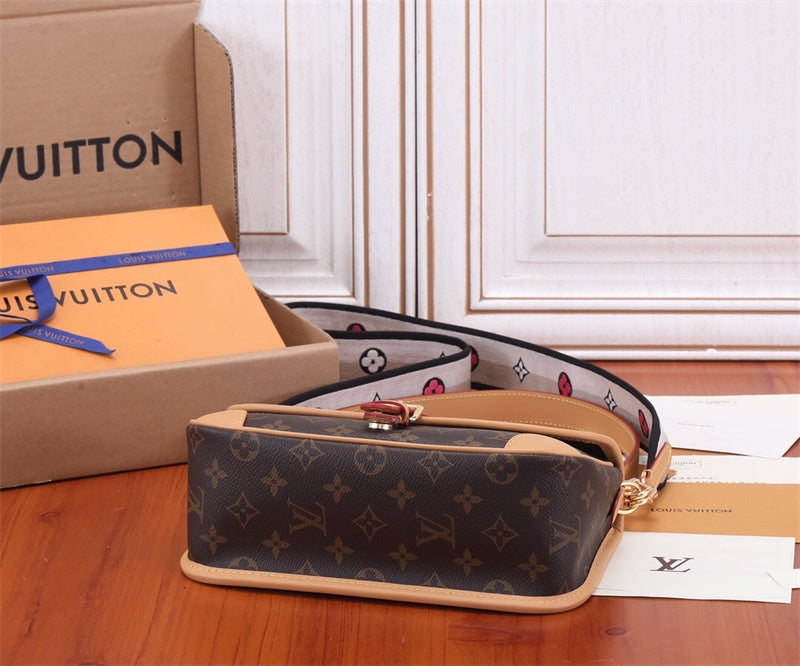 PHA - LOV Bags - 381