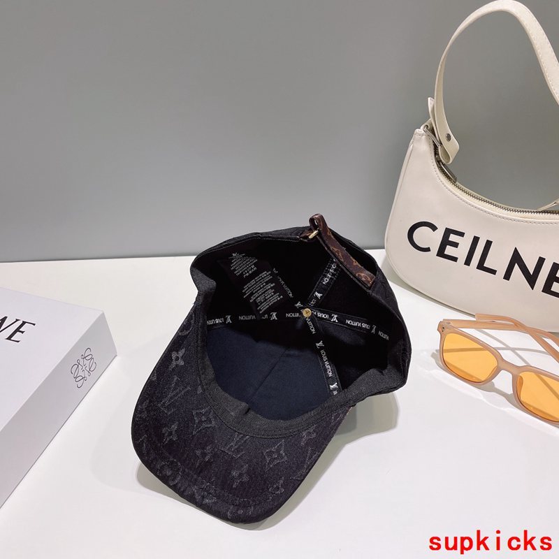 Louis Vuitton Luxury Cap